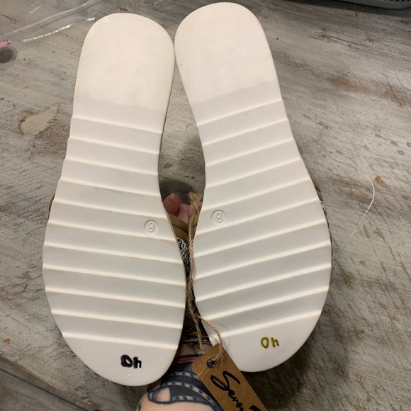 NWT SEVEN7 BoHo Pearly Slide Sandals - Picture 7 of 7